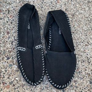 Adam Tucker Flats
